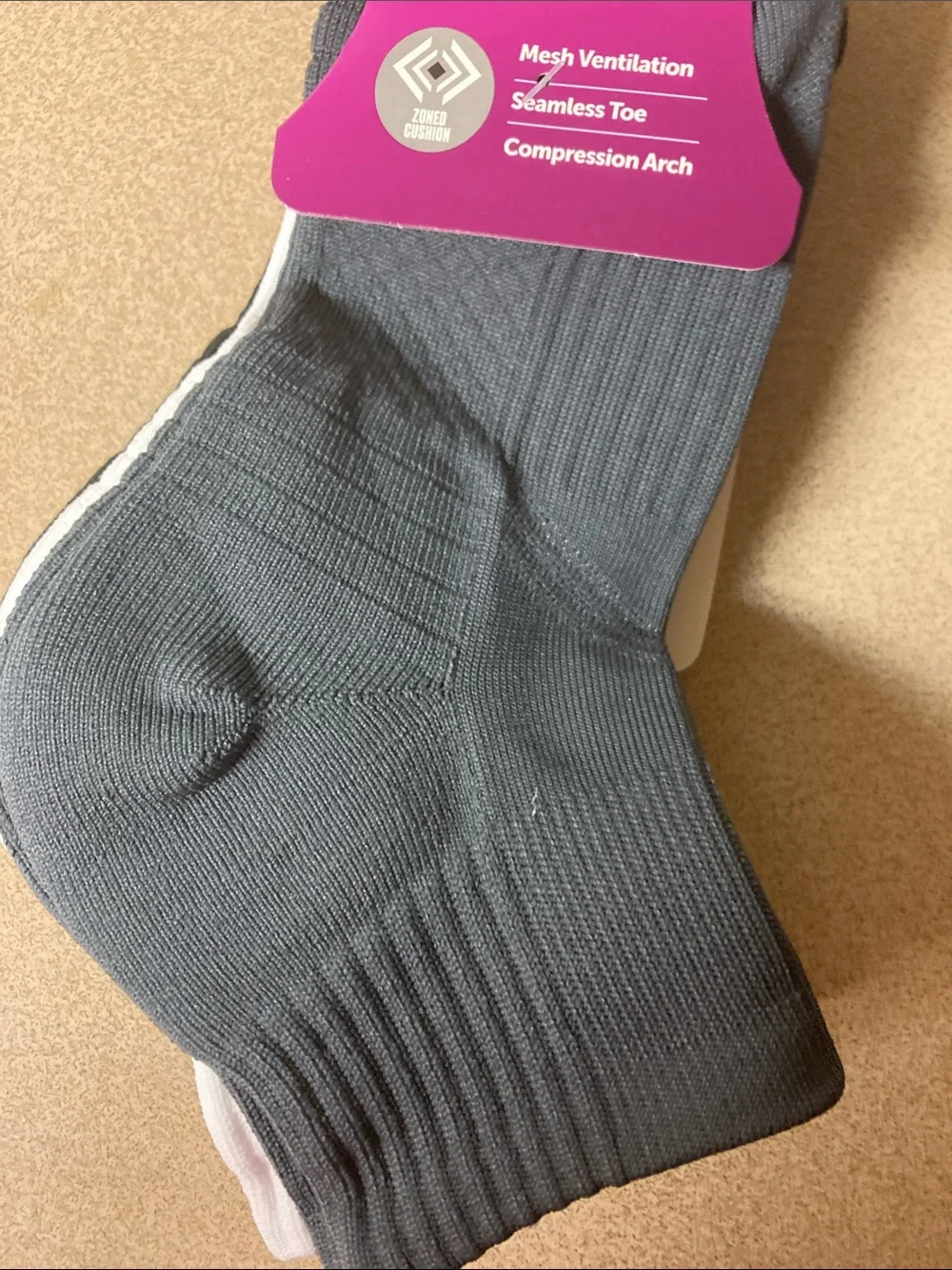 Hanes Moves Impact Zone Ankle Socks - Dark Gray black white (3-Pack)